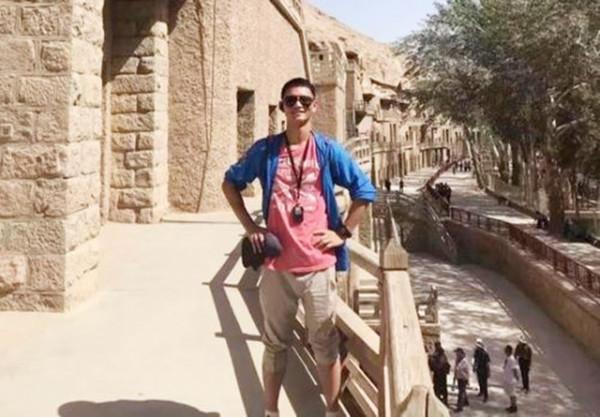 王恆傑：高考後跪地謝母，放棄985名校