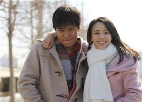 38歲佟麗婭曬照慶生，前夫陳思誠也照舊送祝福！稱呼改變引唏噓