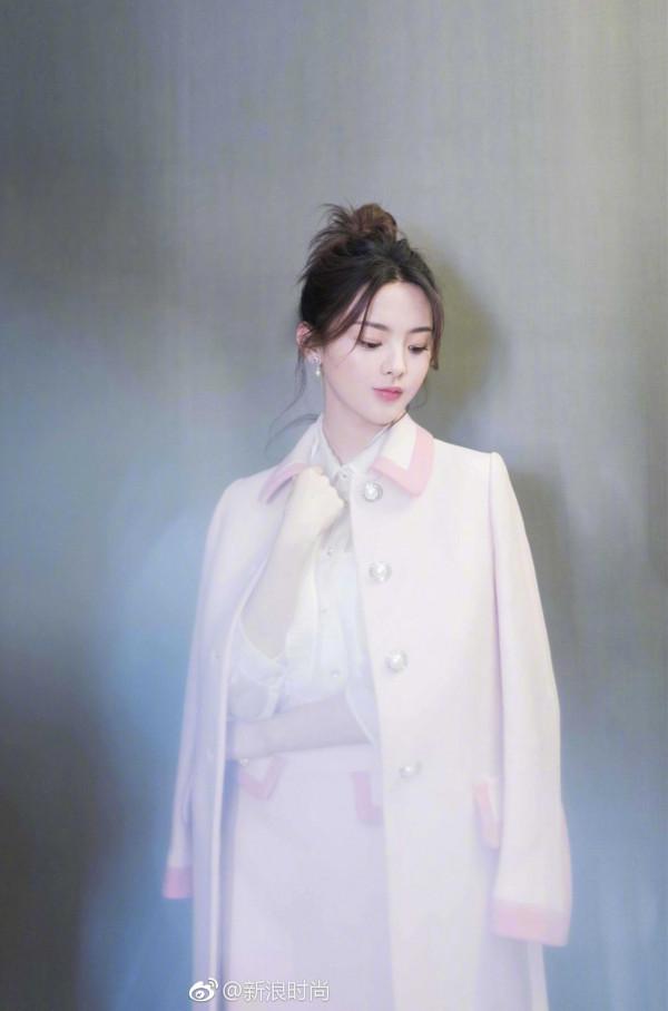 楊超越精美飯拍1