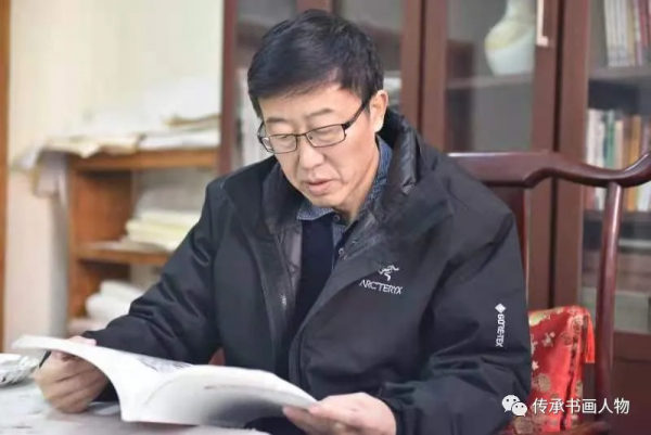 吳強先生寫意牡丹扇面賞析 吳強先生寫意牡丹扇面賞析