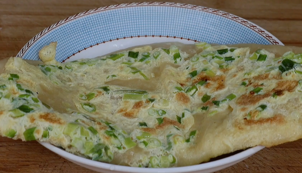 1碗麵粉3個雞蛋，輕鬆解決全家人早餐，營養美味，柔軟多層好吃