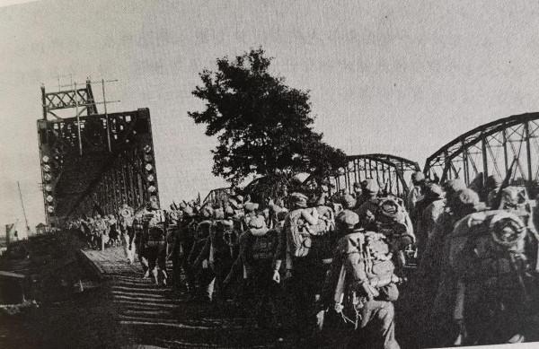 風起雲山——抗美援朝第一戰 風起雲山——抗美援朝第一戰