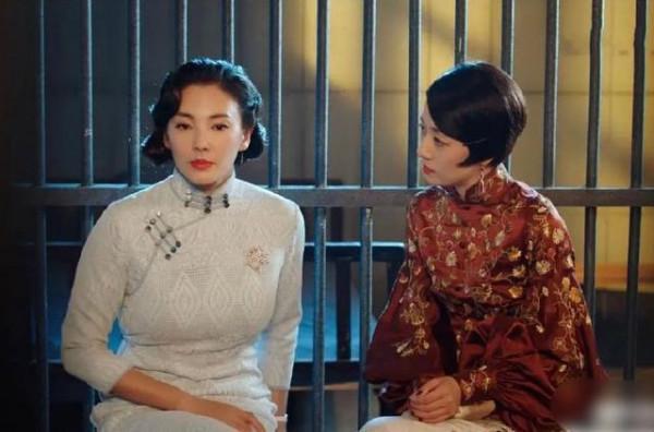 難穿衣被豔壓,明明已經瘦成了麻桿,大骨架小臉蛋卻讓她們顯太壯 難穿衣被豔壓,明明已經瘦成了麻桿,大骨架小臉蛋卻讓她們顯太壯