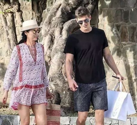 7位“偏愛小鮮肉”的女星，個個神采飛揚，姐弟戀就那麼香？