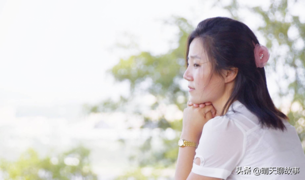 朝鮮偶遇一位&OpenCurlyDoubleQuote;機靈女導遊&rdquo;，嘴甜漂亮，要小費有一手