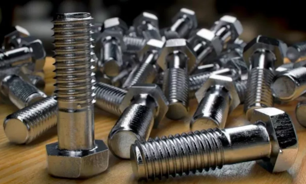 一顆能上太空的螺絲釘，要經歷怎樣的考驗？