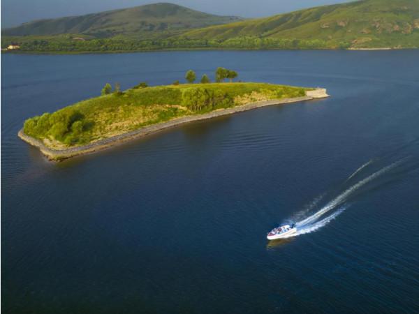 落日斜波暮水明 盤點塞上壯美湖泊秋色