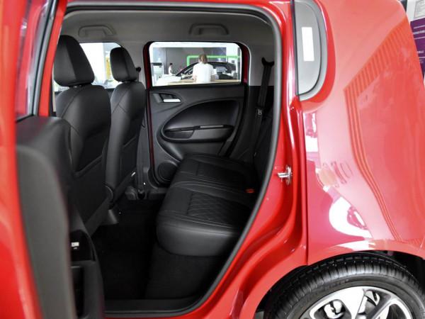 不用加油，車價便宜品質省心，小巧長續航代步小車，實拍尤拉白貓