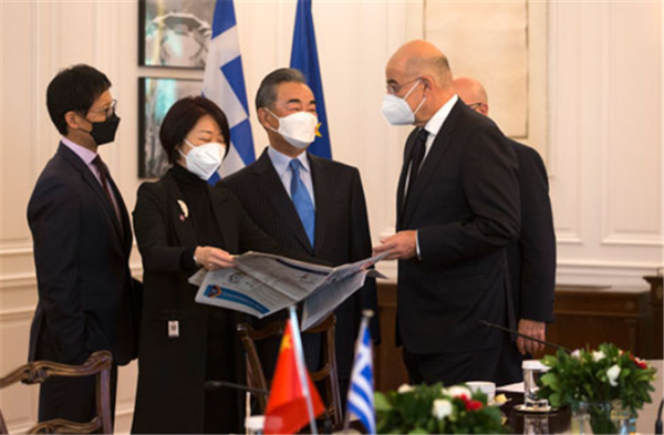 王毅外長出訪歐洲四國，選擇希臘為第一站，傳遞了三個清晰的資訊