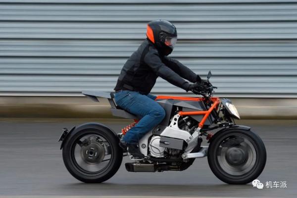 定製 | 靈感來源於隱形戰機 雅馬哈GTS1000改裝