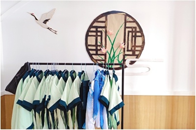 精彩！這家幼兒園可以在劉禹錫的“陋室”讀書，親手搭建橋樑，與機器人對話……