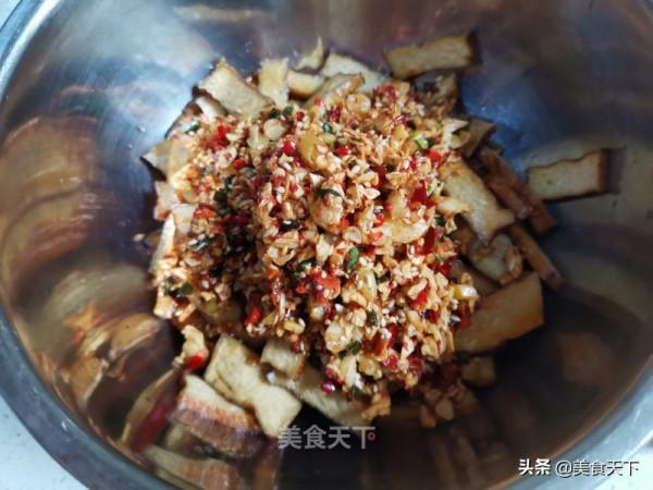 香乾像我這樣炒，兩碗米飯都不夠吃