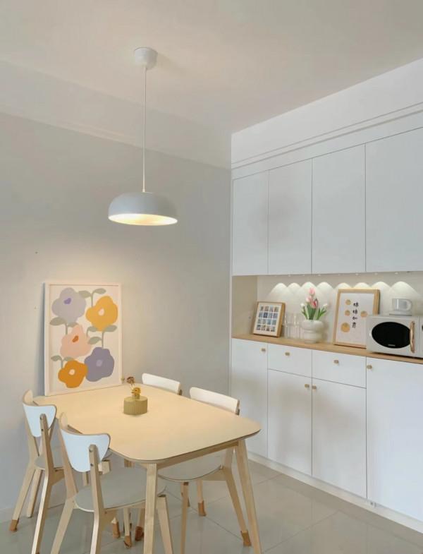 長輩眼中的另類裝修,她卻樂在其中,從心底裡透著一股舒適 長輩眼中的另類裝修,她卻樂在其中,從心底裡透著一股舒適