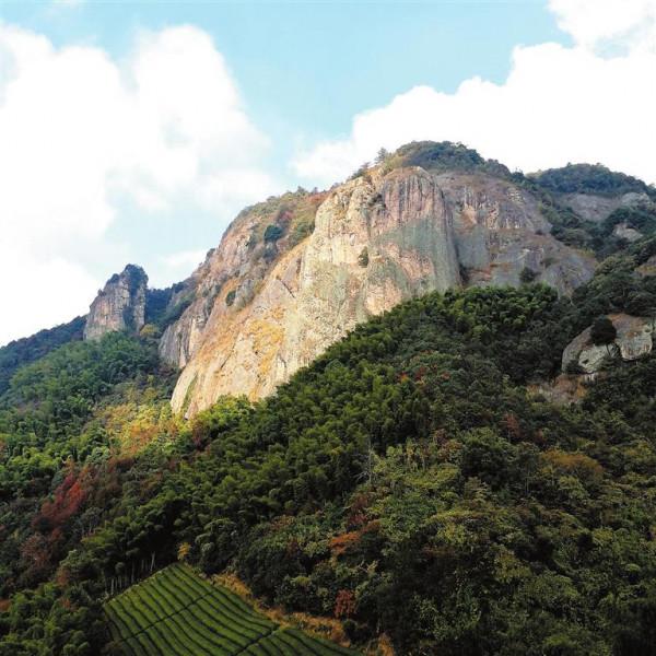 巖塢古村 巖塢古村