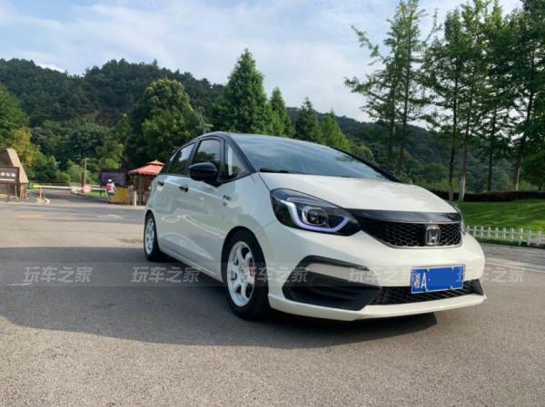 享受車子升級的樂趣 四代飛度868改裝案例 享受車子升級的樂趣 四代飛度868改裝案例