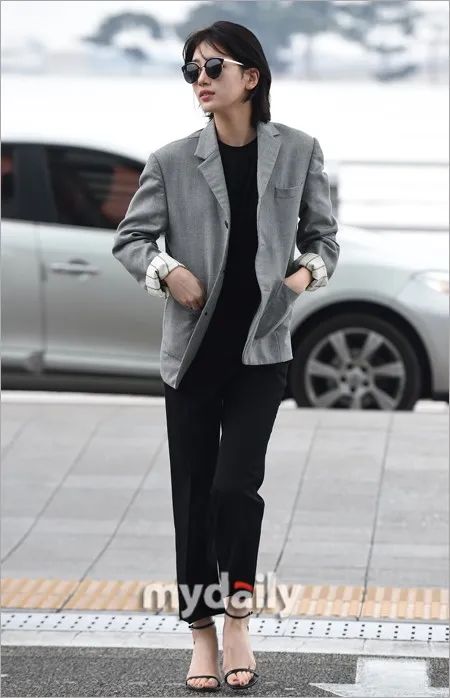 韓星街拍 | 韓劇穿搭被她玩明白了！“國民初戀”裴秀智的衣品贊一個