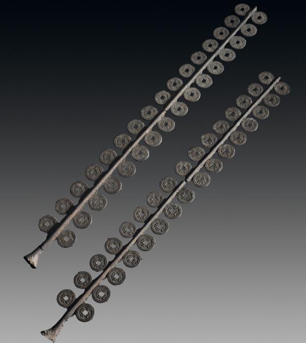 普通村莊遍地古錢幣，孩童拿它當玩具，20多噸古錢幣從何而來？