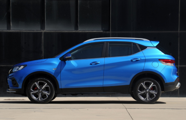 官宣丨新款東南DX3正式上市，參配升級，搭載兩款動力，6&period;96萬起