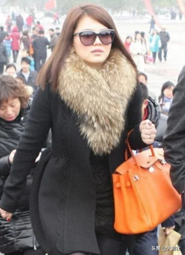 盤點李湘曬的各款愛馬仕Hermes手袋，女兒也有，果然是人間富貴花