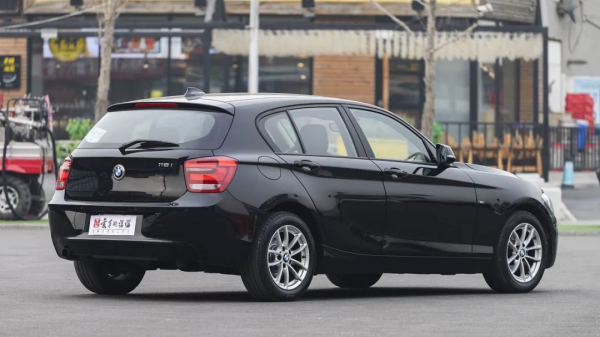 價格在下游，車況卻在上游——二手 寶馬118i