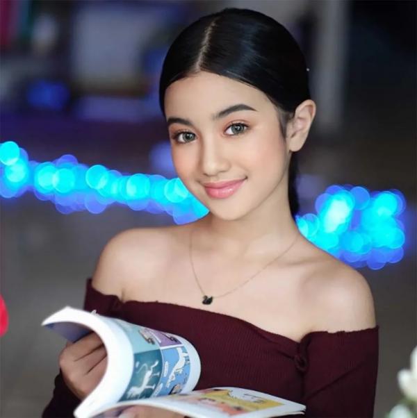 10歲柬埔寨公主真驚豔,倆公主來中國留學,比凱特女兒夏洛特還美 10歲柬埔寨公主真驚豔,倆公主來中國留學,比凱特女兒夏洛特還美