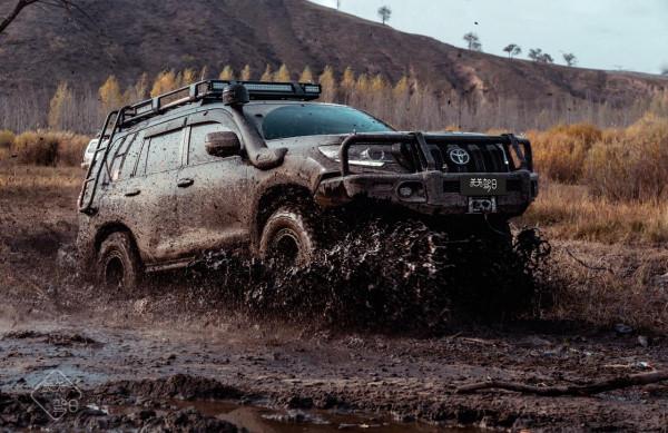 關關駕日|旅行日記 7輛硬派越野車,一場痛快的多倫穿越之旅 關關駕日|旅行日記 7輛硬派越野車,一場痛快的多倫穿越之旅