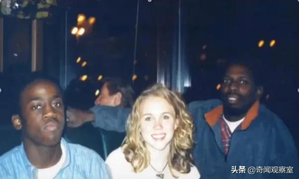 15歲女孩遭遇險境,最終實現完美自救,讓潛藏多年的真兇原形畢露 15歲女孩遭遇險境,最終實現完美自救,讓潛藏多年的真兇原形畢露