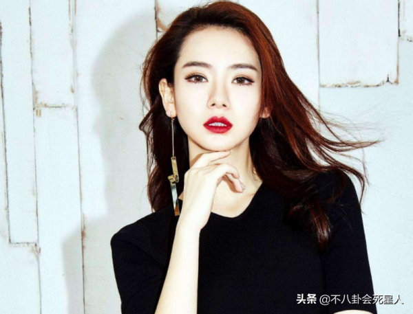 2021明星闢謠跑斷腿！博主火速致歉張藝興，趙麗穎被一語成讖