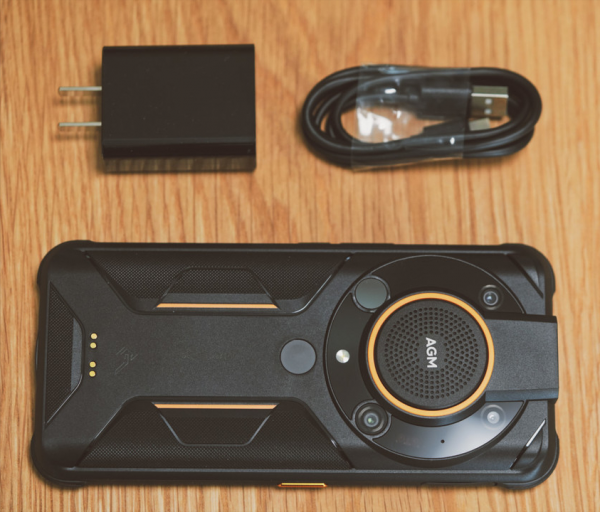 能水煮的手機！被美軍帶上戰場是什麼體驗？