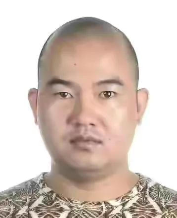 蘭州軍區第一政委劉鼕鼕坐車遭遇歹徒碰瓷,將軍說:跟我去取錢 蘭州軍區第一政委劉鼕鼕坐車遭遇歹徒碰瓷,將軍說:跟我去取錢