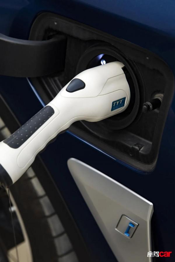 志同道合——奧迪e-tron vs 寶馬iX3 | 傳統豪強組團吹響電氣化號角（三）