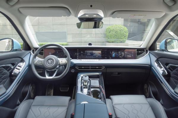 嵐圖FREE:31.36萬元起售,評測2021款四驅增程版 嵐圖FREE:31.36萬元起售,評測2021款四驅增程版