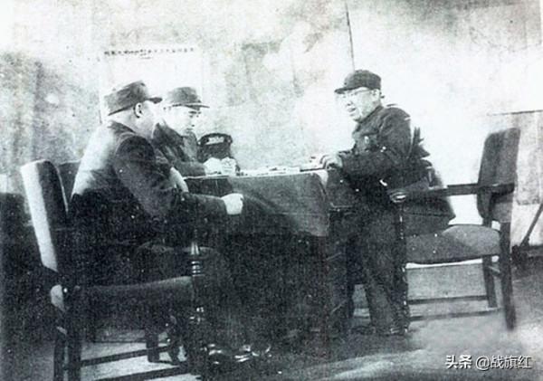 林彪的重點主義:自己只抓打仗,幹部提升也不管,由羅榮桓定奪 林彪的重點主義:自己只抓打仗,幹部提升也不管,由羅榮桓定奪