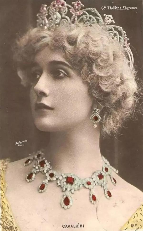 她曾經嫁給過俄國王子,慘遭拋棄,她是歐洲的傳奇女子 她曾經嫁給過俄國王子,慘遭拋棄,她是歐洲的傳奇女子