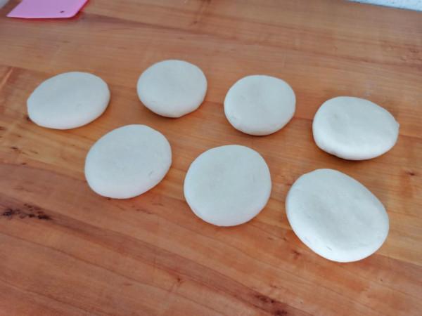 烙白餅有技巧，記住這個配方，出鍋面香味濃郁、又酥又軟又香