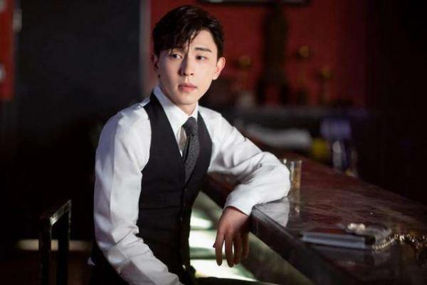 因為310萬輸掉大好前程，粉絲喊冤不意外，鄧倫才是真糊塗