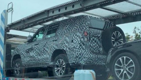 疑似北京汽車BJ60實車曝光,預計售價30萬內,造型與坦克500類似 疑似北京汽車BJ60實車曝光,預計售價30萬內,造型與坦克500類似