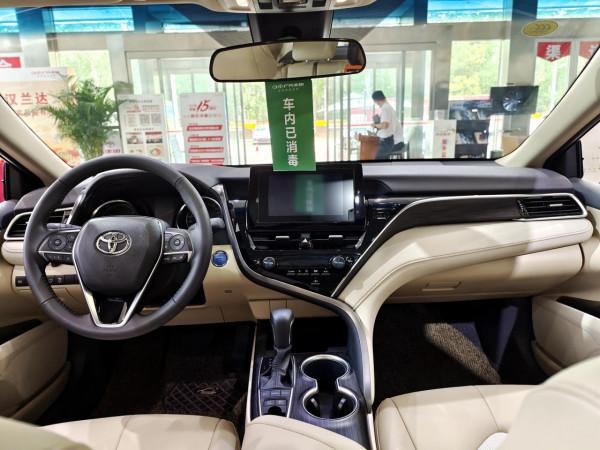 混動最低配 凱美瑞雙擎領先版值得買嗎?我們體驗了一下 混動最低配 凱美瑞雙擎領先版值得買嗎?我們體驗了一下