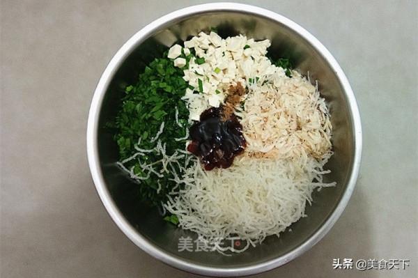 這樣的餡餅你喜歡嗎?皮薄餡多,用料十足!一口下去滿嘴留香 這樣的餡餅你喜歡嗎?皮薄餡多,用料十足!一口下去滿嘴留香