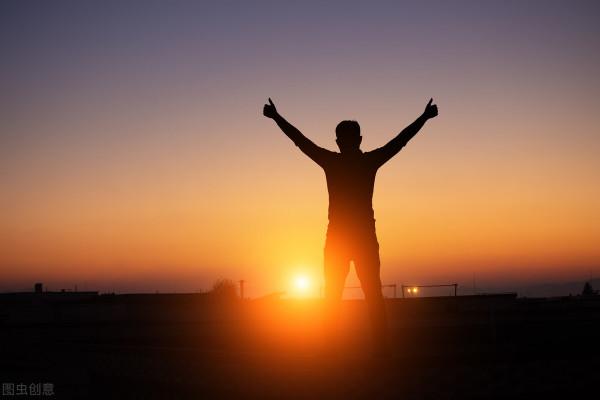 與其把學習當負擔，不如把它當快樂，學習也是一種幸福