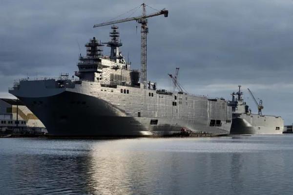 俄羅斯&OpenCurlyDoubleQuote;西北風&rdquo;級兩棲攻擊艦圖集（130圖）