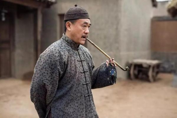 何冰：自己租房也要先給父母買房，平凡妻子陪他擺脫中年焦慮