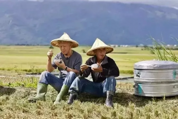 過得像個人，才能看見美