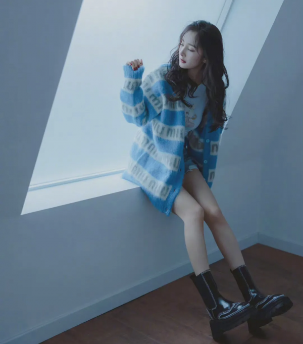 楊冪的包年熱搜 | 嘴上說著“不想看”,眼睛卻很誠實 楊冪的包年熱搜 | 嘴上說著“不想看”,眼睛卻很誠實