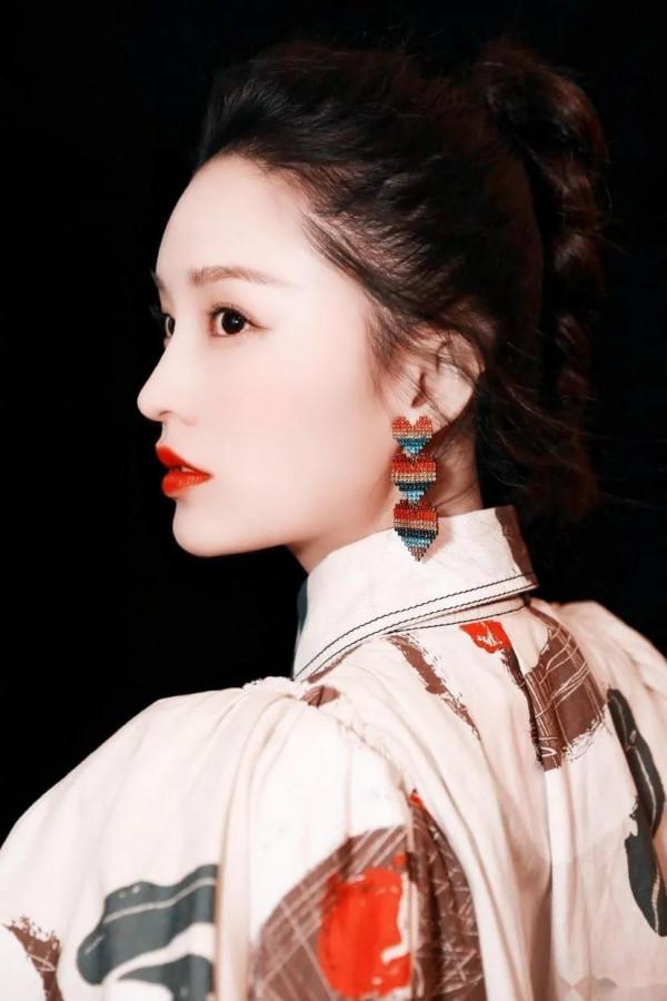 李沁寫真集 李沁寫真集