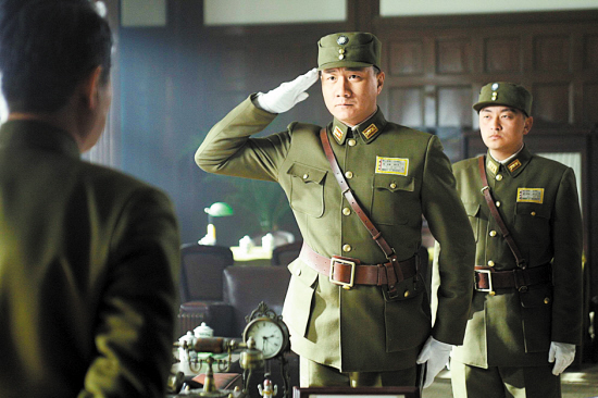 油頭粉面就不要演軍人了!這6位演員告訴你,什麼才叫英姿颯爽 油頭粉面就不要演軍人了!這6位演員告訴你,什麼才叫英姿颯爽