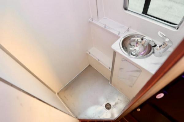 6座佈局丨31.98萬帶走亞星歐睿長軸B型房車 6座佈局丨31.98萬帶走亞星歐睿長軸B型房車