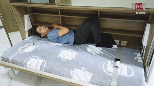 一家四口花400萬住15㎡豪宅引熱議！網友：太窒息了…