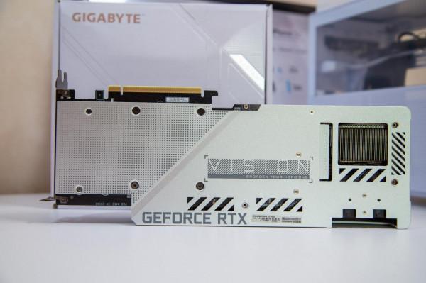 搭建一臺純白主題風格ITX:雙11實用ITX主機搭建分享 搭建一臺純白主題風格ITX:雙11實用ITX主機搭建分享