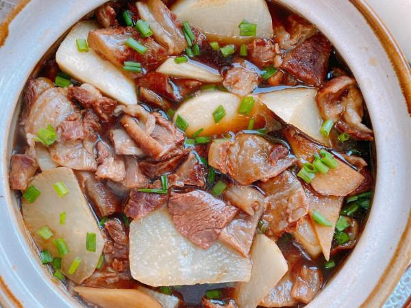 30一斤的牛筋,這樣做比牛肉還香,Q彈軟爛入味,上桌湯汁都不剩 30一斤的牛筋,這樣做比牛肉還香,Q彈軟爛入味,上桌湯汁都不剩